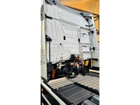 NFBE9310_3017859 vehicle image