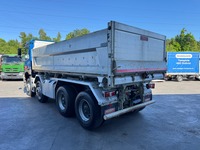AGRO3463_2904646 vehicle image