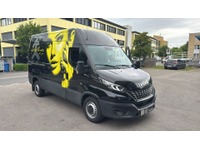 AUKL8793_2667633 vehicle image