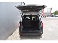 TOC1273_2940391 vehicle image