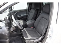 TOC1273_2940391 vehicle image