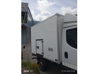MAYE222_2932544 vehicle image