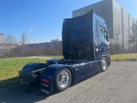 EGGT10107_2845222 vehicle image