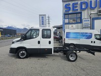 SEDU206_2847501 vehicle image