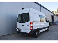 TOC1273_3039147 vehicle image
