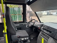 JAQU922_2810134 vehicle image