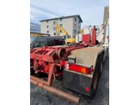 SARE10073_2751484 vehicle image