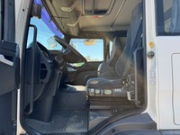 AGRO3463_3046347 vehicle image