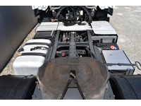 TOC1273_2928449 vehicle image