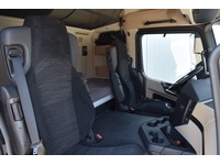 TOC1273_2928449 vehicle image