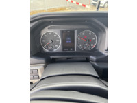 PEMA569_2601695 vehicle image