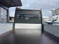 Anne38_2776302 vehicle image