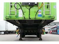 DOLD2821_2676877 vehicle image