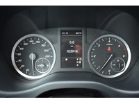TOC1273_2726020 vehicle image