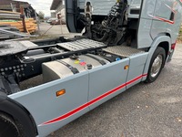 UNIK8334_2749346 vehicle image