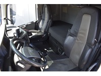TOC1273_3028075 vehicle image