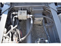 TOC1273_3028075 vehicle image