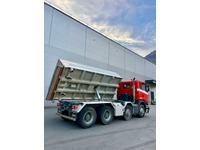 GSTR8856_2731096 vehicle image