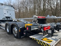 0112026 vehicle image