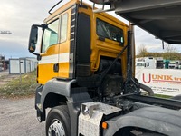 UNIK8334_2749347 vehicle image