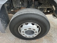 UNIK8334_2749347 vehicle image