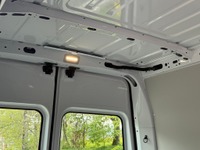HUTT218_2905649 vehicle image