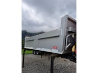 0492025 vehicle image