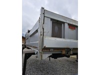 0492025 vehicle image