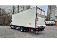 Rena3_2854940 vehicle image