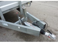 HRB7528_2820348 vehicle image