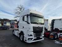 UNIK8334_2804534 vehicle image