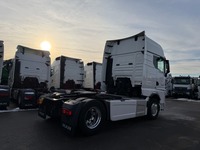 UNIK8334_2804534 vehicle image