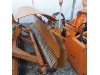 MOUR7947_2717526 vehicle image