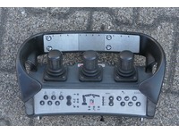 DOLD2821_2696934 vehicle image