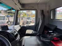 AGRO3463_2718379 vehicle image