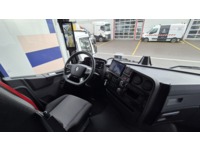 Rena3_2828747 vehicle image