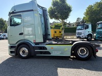 LARA4267_2956804 vehicle image
