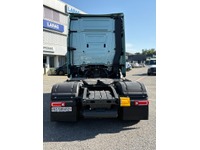 LARA4267_2956804 vehicle image