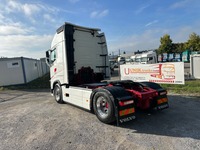 UNIK8334_2731581 vehicle image
