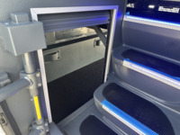 THUR7336_2830104 vehicle image