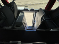 THUR7336_2830104 vehicle image