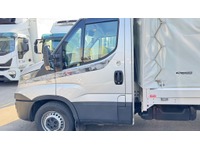 TAMZ4659_2885009 vehicle image