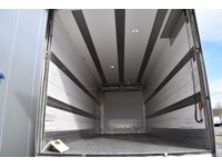 TOC1273_2826847 vehicle image