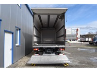 TOC1273_2826847 vehicle image