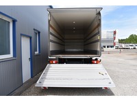 TOC1273_2920878 vehicle image