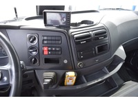 TOC1273_2920878 vehicle image