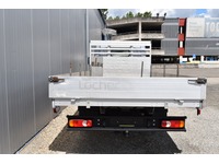 TOC1273_2913418 vehicle image