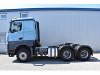 TOC1273_2693929 vehicle image