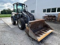 MERC9702_2667175 vehicle image