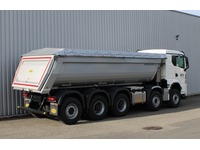 BFS260_2769573 vehicle image